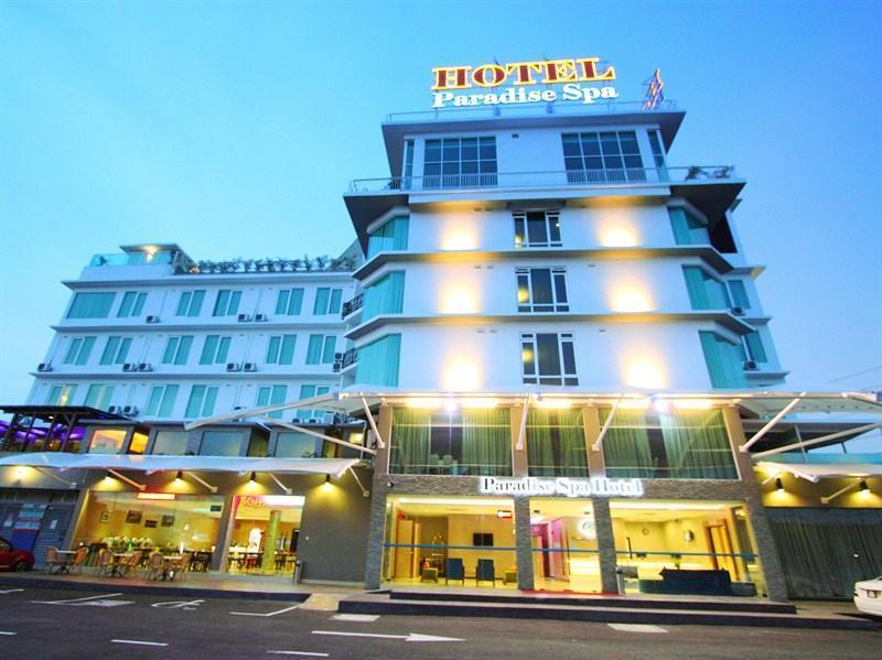 Paradise Hotel 3*